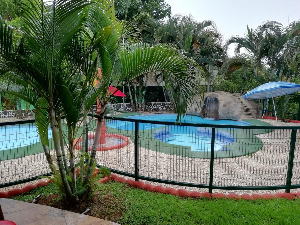 Villa Guarias Пунтаренас Екстериор снимка